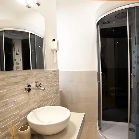 Nocleg ze śniadaniem Town House 62 4*