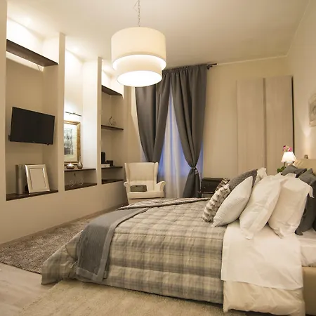 Town House 62 Bed & Breakfast 4*