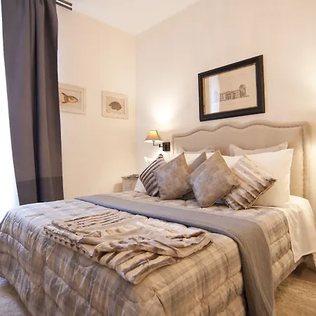 Town House 62 4* Roma