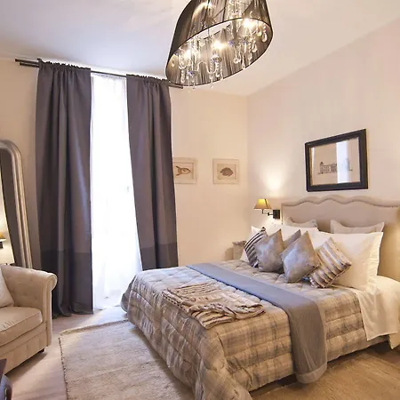 Town House 62 3* Roma