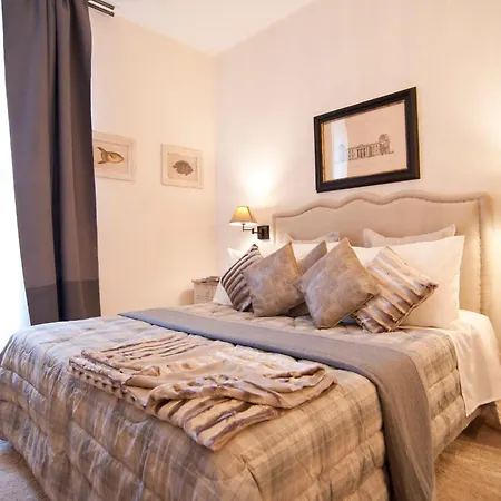 Town House 62 4* Roma