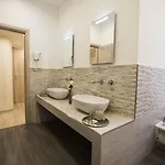 타운하우스 62 B&B 4*